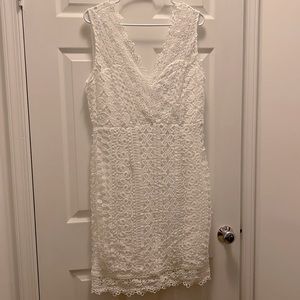 White lace bodycon dress